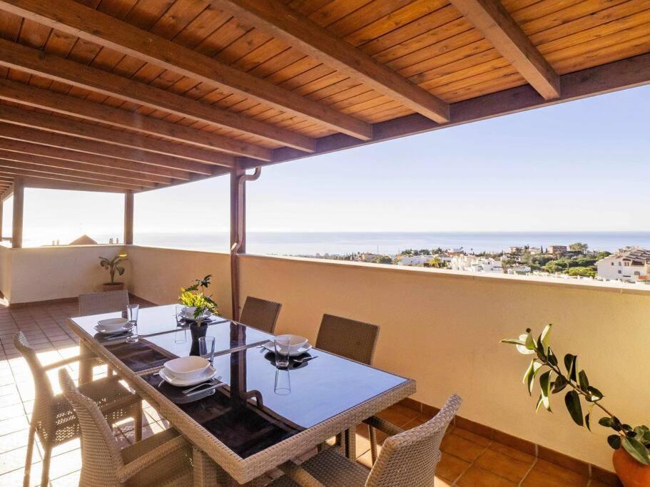 Appartamento Atico Con Vistas Al Mar Piscina Y Parking Málaga Esterno foto